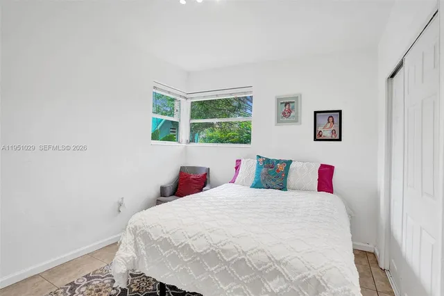 $1,475,000 | 7525 West Treasure Drive, North Bay Village, FL 33141