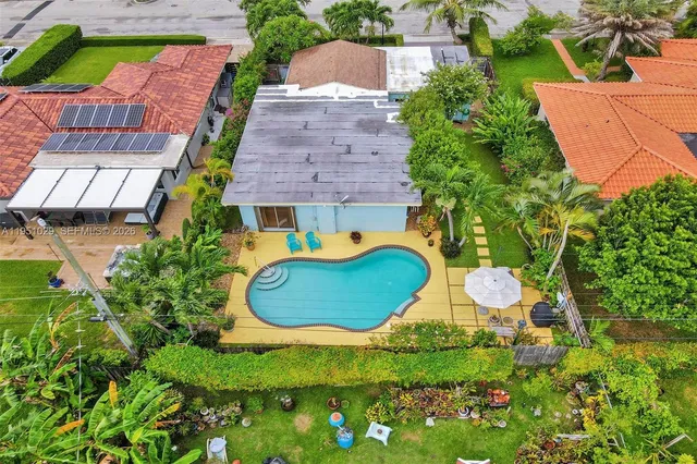 $1,475,000 | 7525 West Treasure Drive, North Bay Village, FL 33141