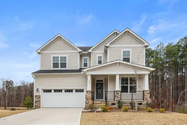 $895,000 | 3025 Equinox Court, Apex, NC 27502