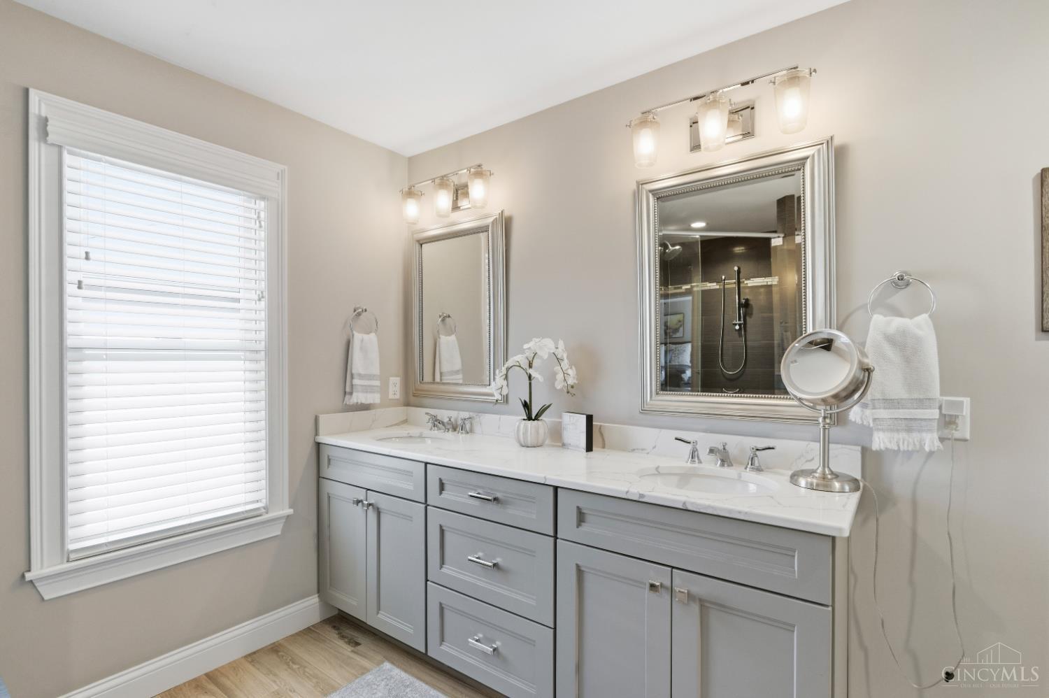 7321 Hosbrook Road Cincinnati, OH 45243 - Photo 30 of 82 Gallery Image 30