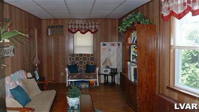 405 7th Street Slatington, PA 18080 - Photo 3 of 6 Living Room