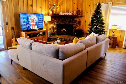 $685,000 | 43354 Deer Canyon Road, Big Bear Lake, CA 92315