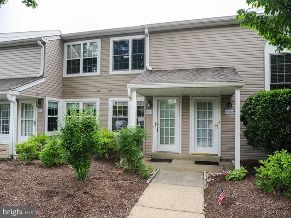 $2,300 | 16012 Beacon Hill Drive, Southampton, PA 18966