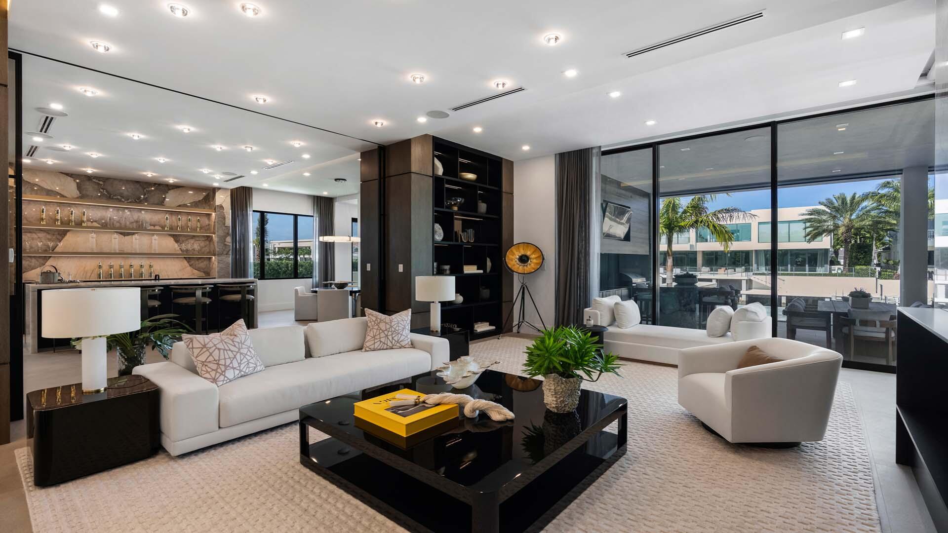 207 Coconut Palm Road Boca Raton, FL 33432 - Photo 14 of 62 207 W Coconut Palm Rd (13)