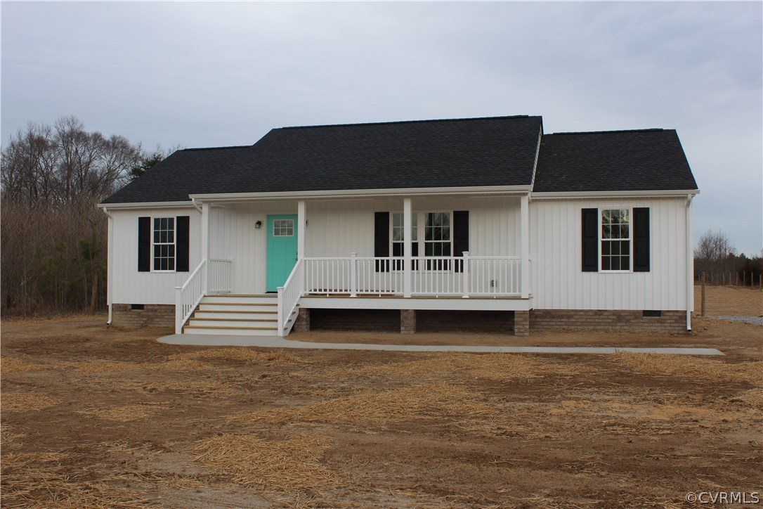 169 Sandy Point Road West Point, VA 23181 - Photo 3 of 13 Gallery Image 3
