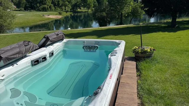 $599,000 | S40W31356 Johns Way, Genesee, WI 53189