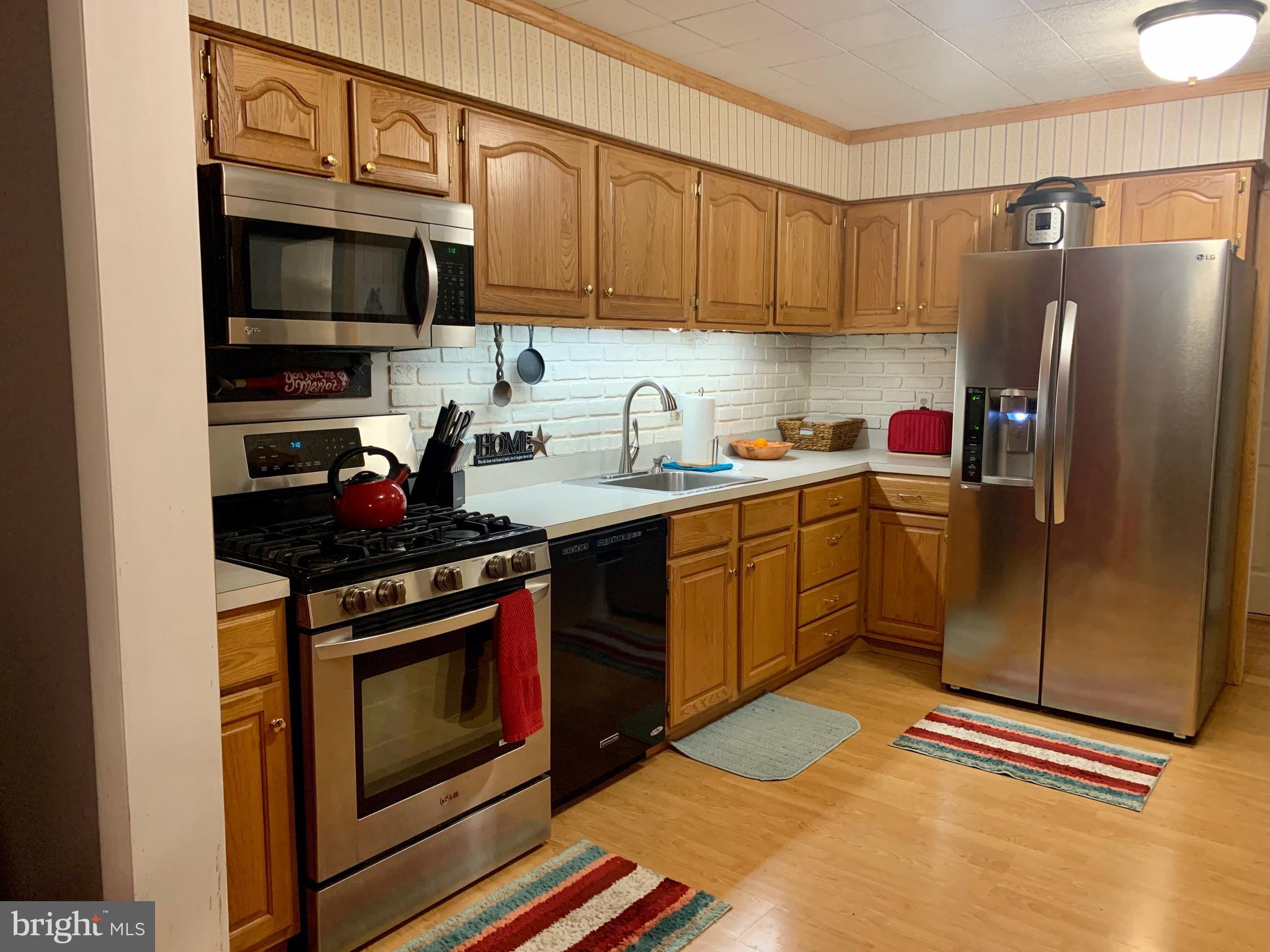 214 Spohn Road Reading, PA 19608 - Photo 15 of 27