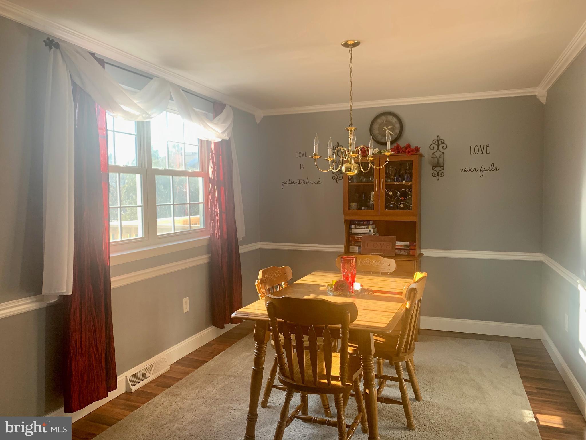 214 Spohn Road Reading, PA 19608 - Photo 3 of 27
