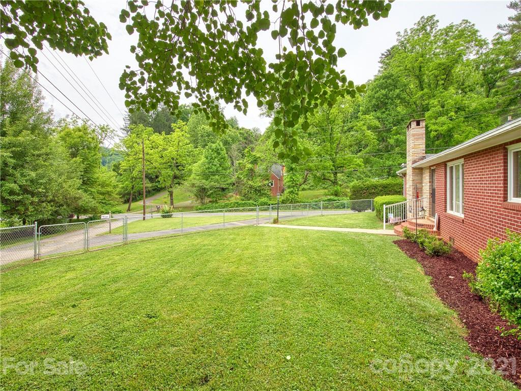 164 Allens Branch Road Sylva, NC 28779 - Photo 3 of 31 Gallery Image 3