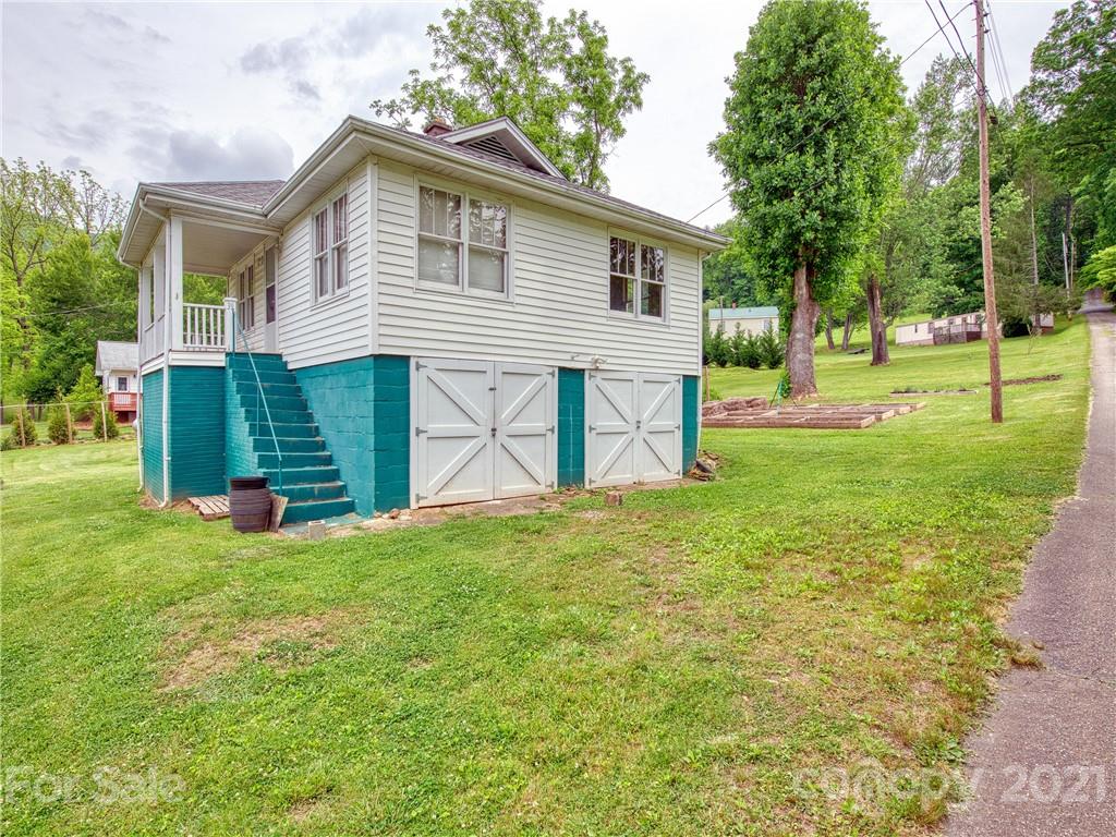 164 Allens Branch Road Sylva, NC 28779 - Photo 8 of 31 Gallery Image 8