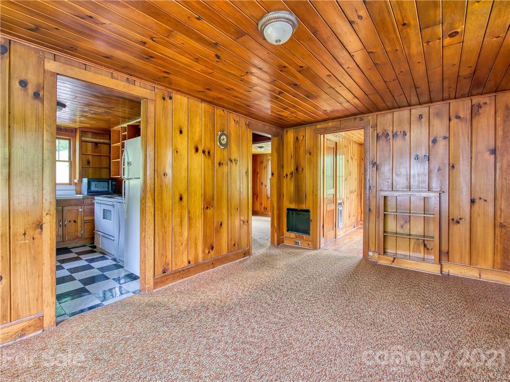 164 Allens Branch Road Sylva, NC 28779 - Photo 9 of 31 Gallery Image 9