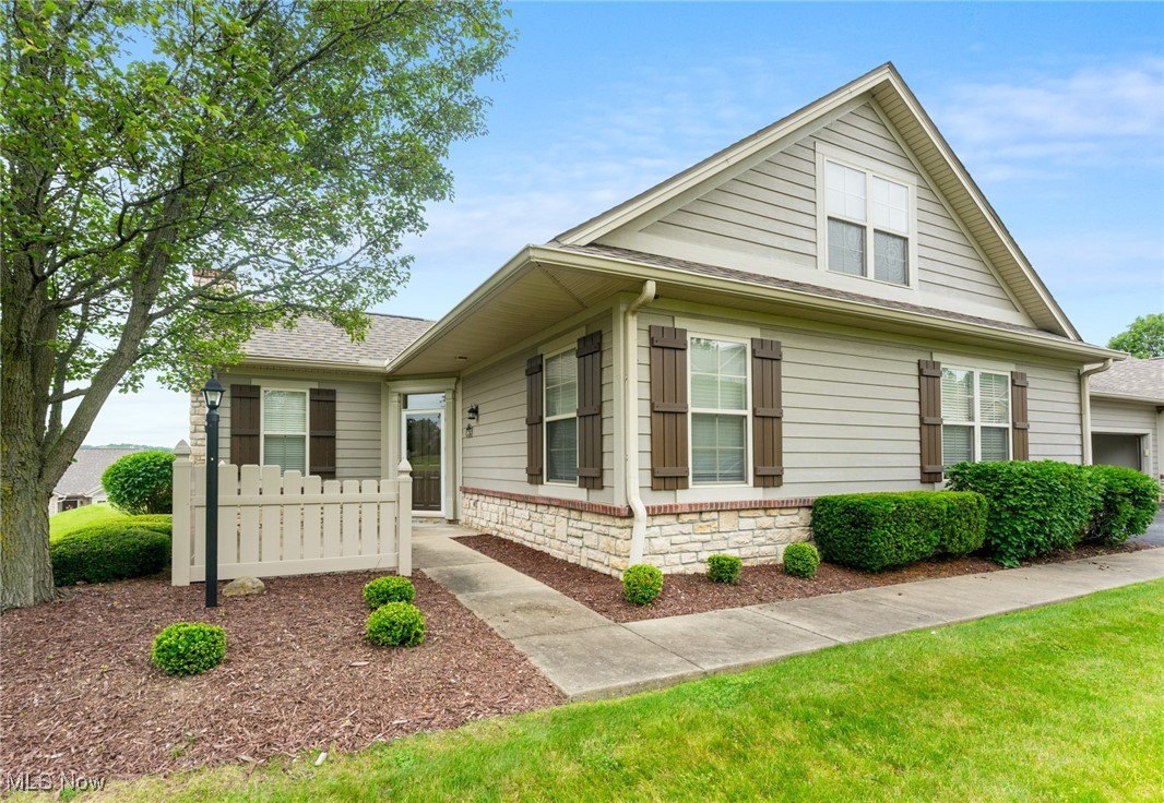 9151 Springfield Road, Unit 1603 Youngstown, OH 44514 - Photo 1 of 16 Gallery Image 1