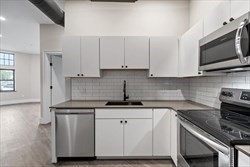 409 Main Street, Unit 2A Fitchburg, MA 01420 - Photo 3 of 18