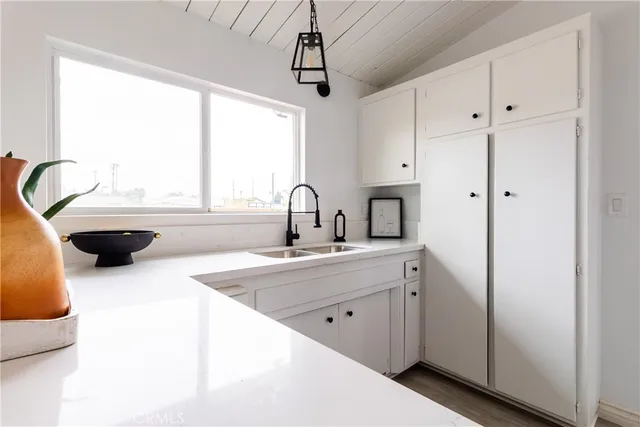 $915,000 | 5921 Los Ramos Circle, Buena Park, CA 90620