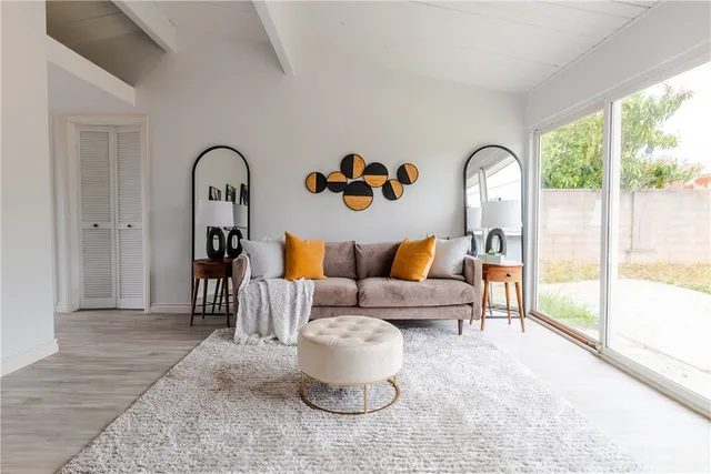 $915,000 | 5921 Los Ramos Circle, Buena Park, CA 90620