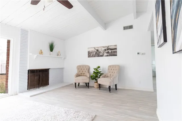 $915,000 | 5921 Los Ramos Circle, Buena Park, CA 90620