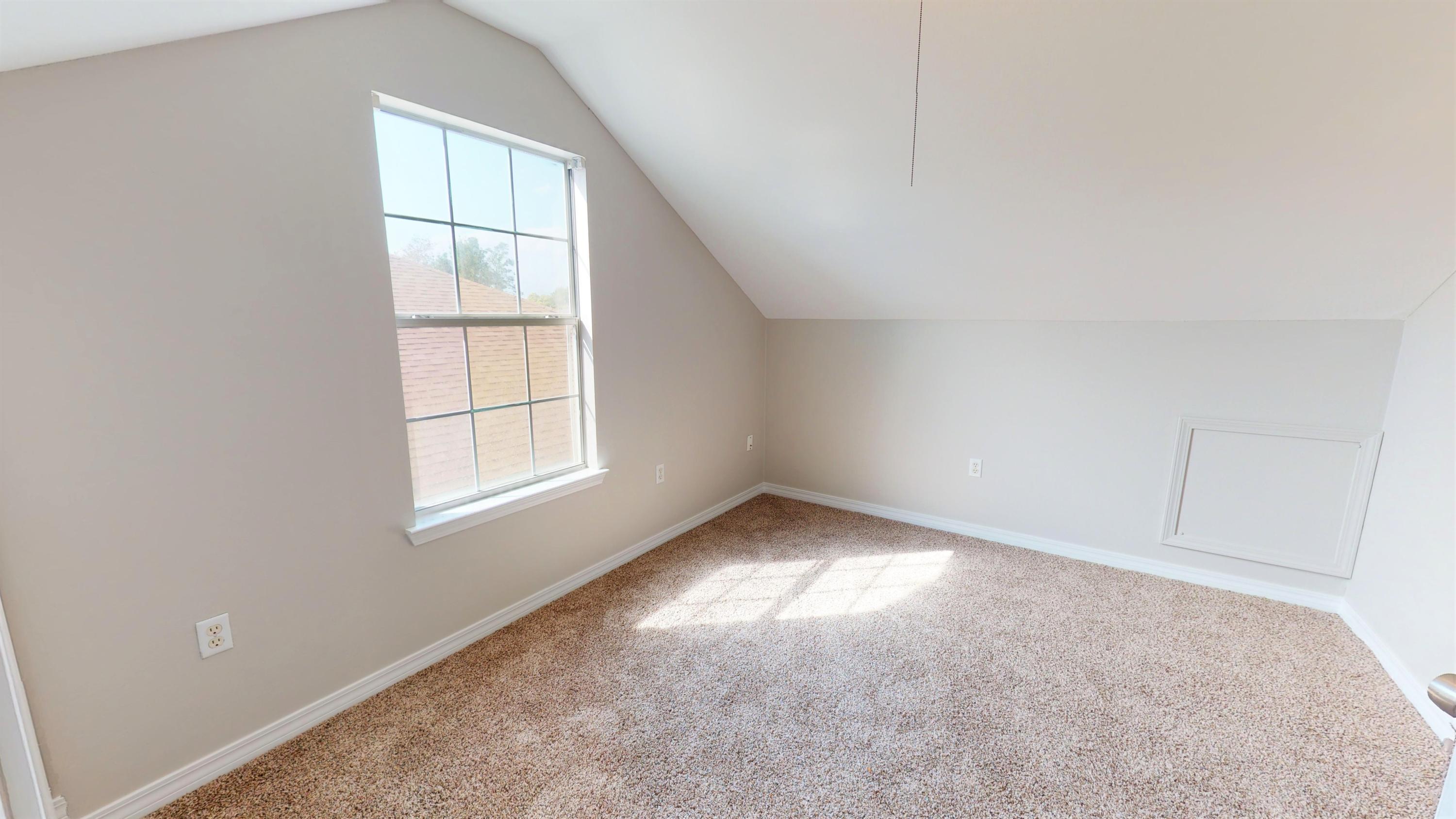 3621 Goldsbys Way Destin, FL 32541 - Photo 28 of 38 an empty room with windows