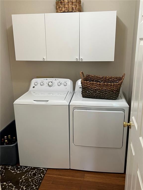 2430 Jakin Way Suwanee, GA 30024 - Photo 27 of 55 a utility room with dryer and washer