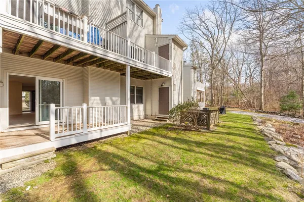 $323,000 | 71 Trellis Drive, Unit 71, West Warwick, RI 02893