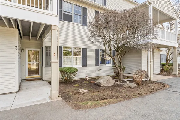 $323,000 | 71 Trellis Drive, Unit 71, West Warwick, RI 02893
