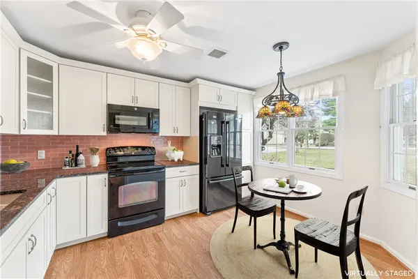 $323,000 | 71 Trellis Drive, Unit 71, West Warwick, RI 02893