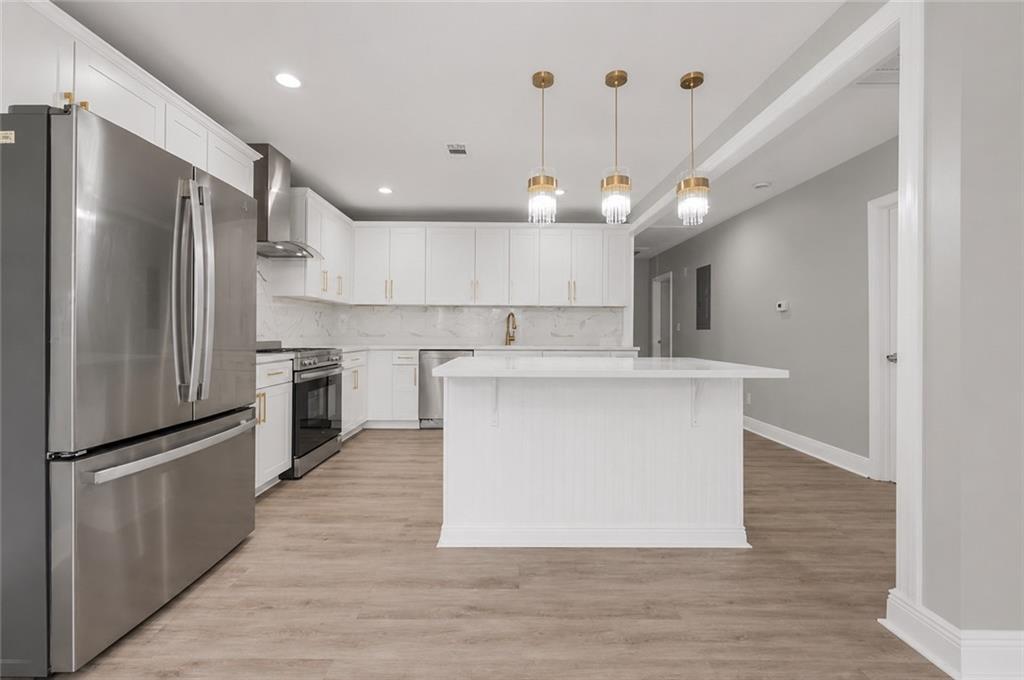 1658 Temple Avenue Atlanta, GA 30337 - Photo 7 of 24
