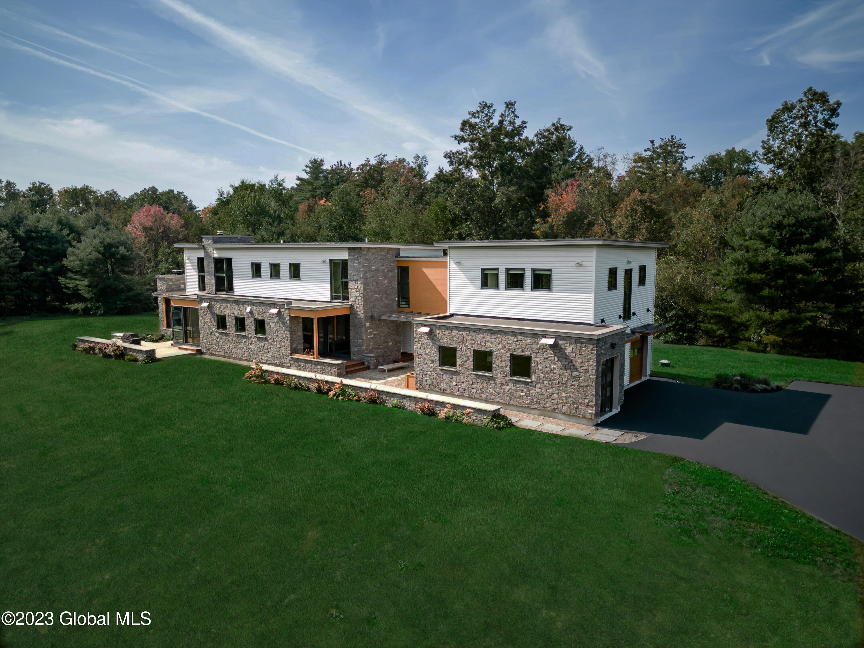 480 County Route 75 Mechanicville, NY 12118 - Photo 4 of 27 480 County Rt 75