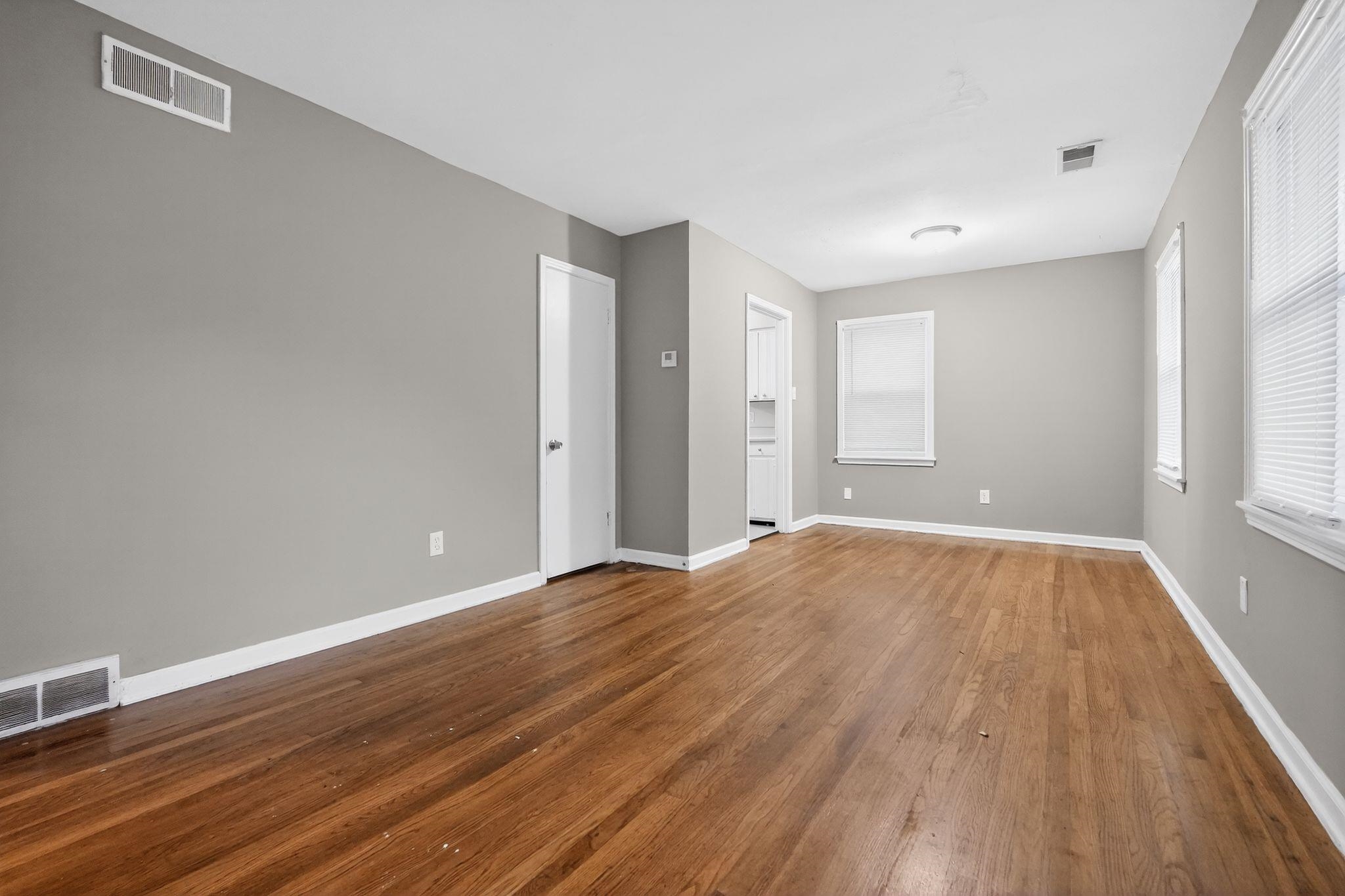 1032 Parkland Road Memphis, TN 38111 - Photo 17 of 34