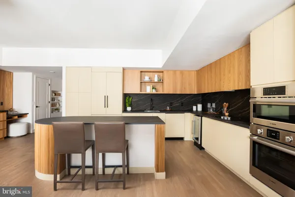 $5,590 | 1425 New York Avenue Northwest, Unit 1200, Washington, DC 20005