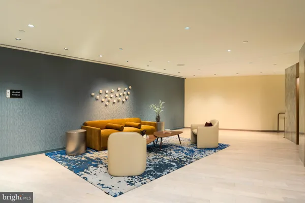 $5,590 | 1425 New York Avenue Northwest, Unit 1200, Washington, DC 20005