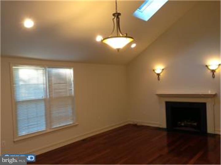300 Saybrook Road Villanova, PA 19085 - Photo 2 of 22