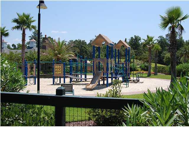 3265 Beaconsfield Road Mount Pleasant, SC 29466 - Photo 14 of 15 Play Park