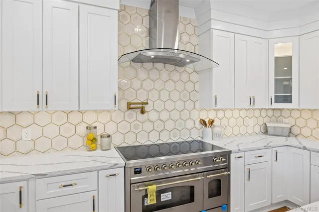 $1,578,888 | 2369 Stewart Avenue, Westbury, NY 11590