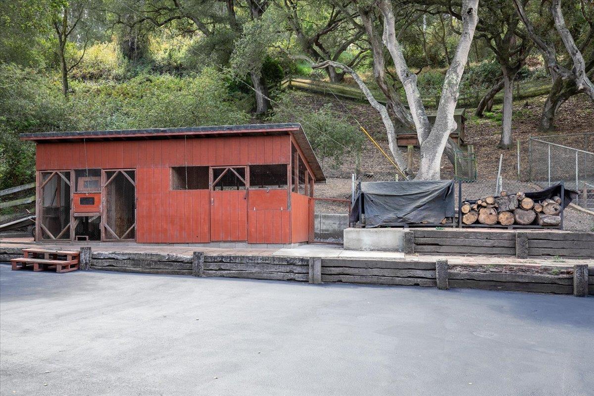 800 Lewis Road Watsonville, CA 95076 - Photo 14 of 60 Gallery Image 14