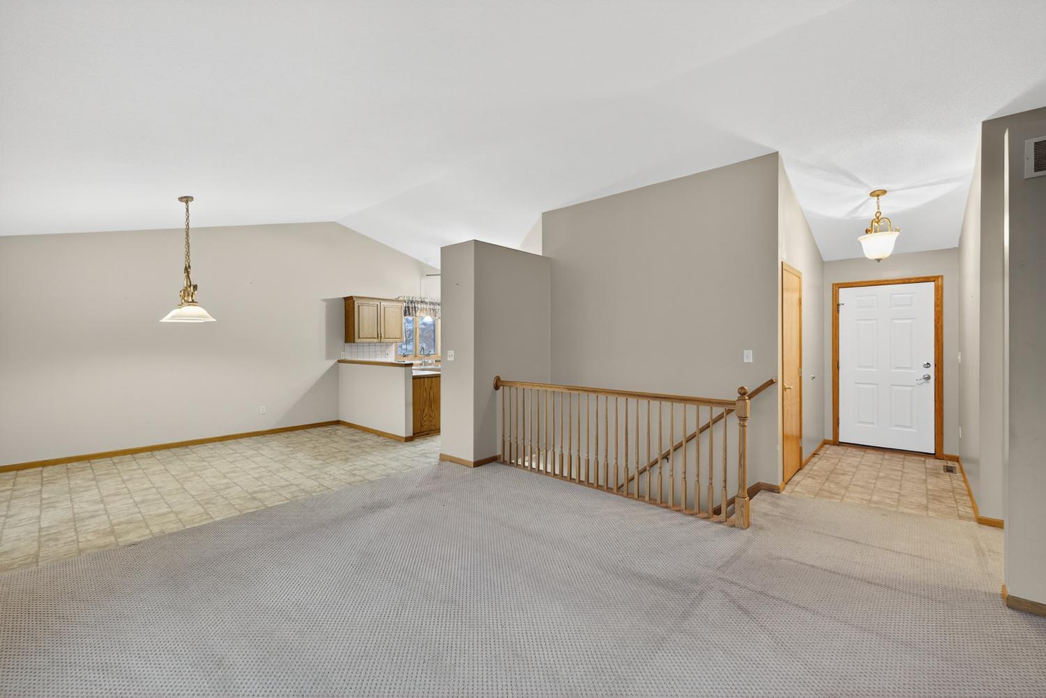 1606 17th Street Southwest Austin, MN 55912 - Photo 4 of 39
