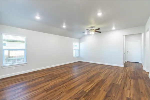 $1,800 | 819 Roosevelt Street, Navasota, TX 77868