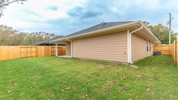 $1,800 | 819 Roosevelt Street, Navasota, TX 77868