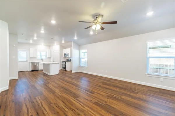 $1,800 | 819 Roosevelt Street, Navasota, TX 77868