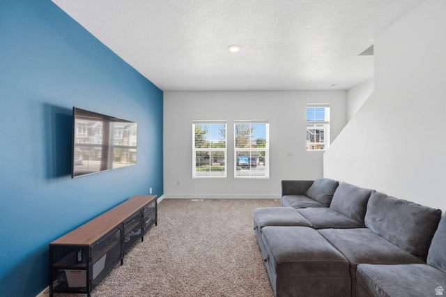 347 West Main Street, Unit 9 Santaquin, UT 84655 - Photo 4 of 28 Second Floor Living Area