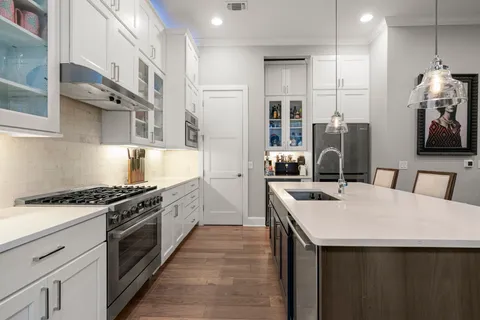 $875,000 | 3500 Harmon Avenue, Unit 7, Austin, TX 78705