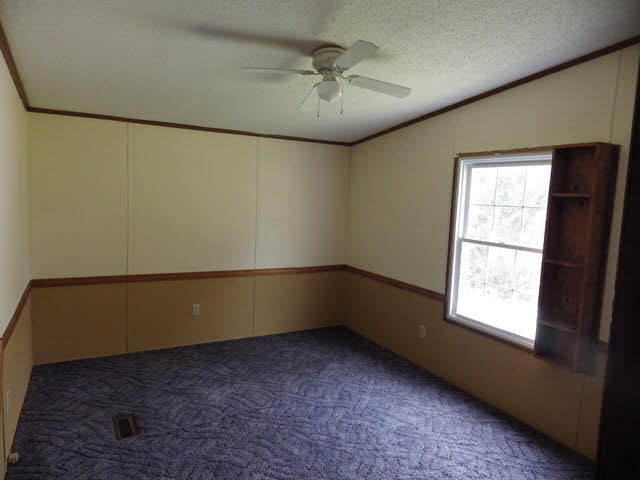 555 Madrid Road Waynesboro, VA 22980 - Photo 3 of 18 an empty room with a window