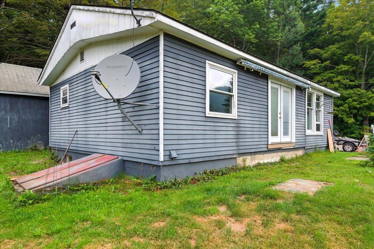 158 Tucker Brook Road Hancock, VT 05748 - Photo 3 of 33