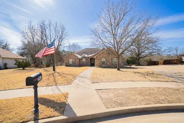 $315,000 | 628 Abbey Road, Lindale, TX 75771