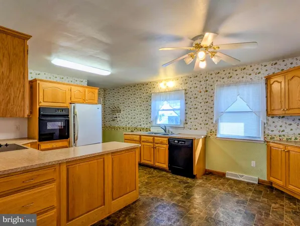 $265,000 | 1892 North Milk And Water Road, Everett, PA 15537