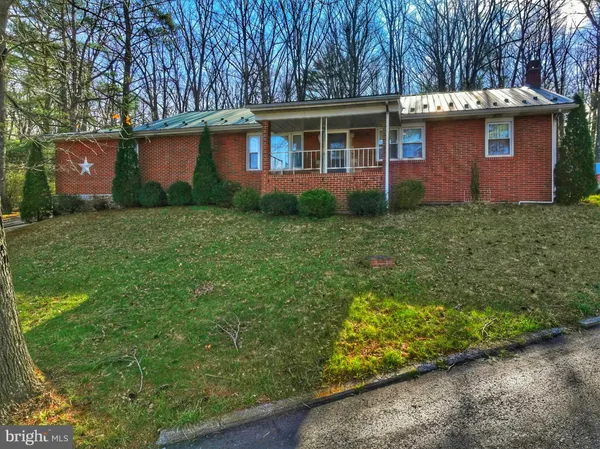 $265,000 | 1892 North Milk And Water Road, Everett, PA 15537