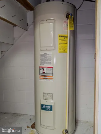 $265,000 | 1892 North Milk And Water Road, Everett, PA 15537