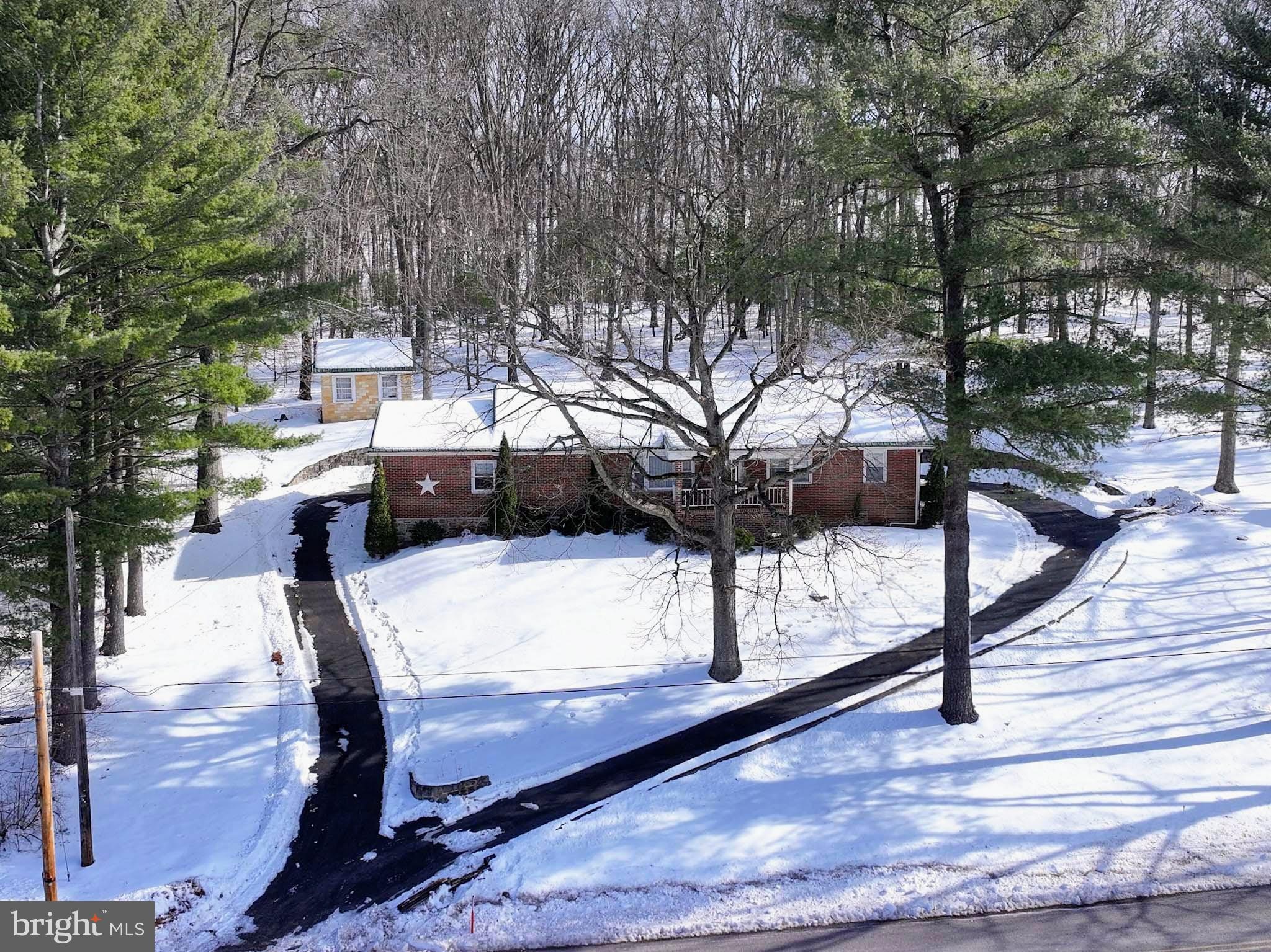 1892 North Milk And Water Road Everett, PA 15537 - Photo 10 of 56