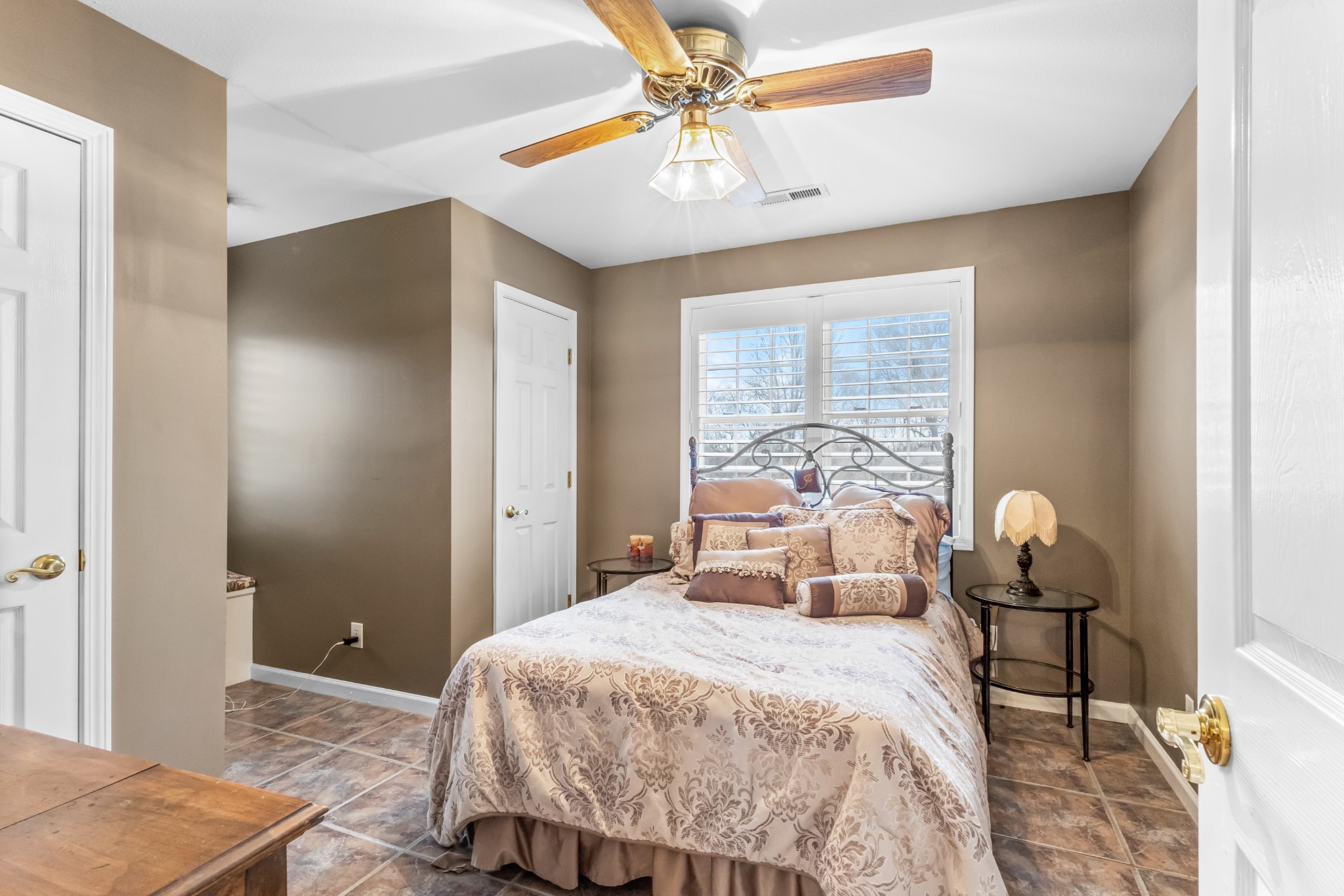 374 Rossview Road Clarksville, TN 37043 - Photo 22 of 31 Gallery Image 22