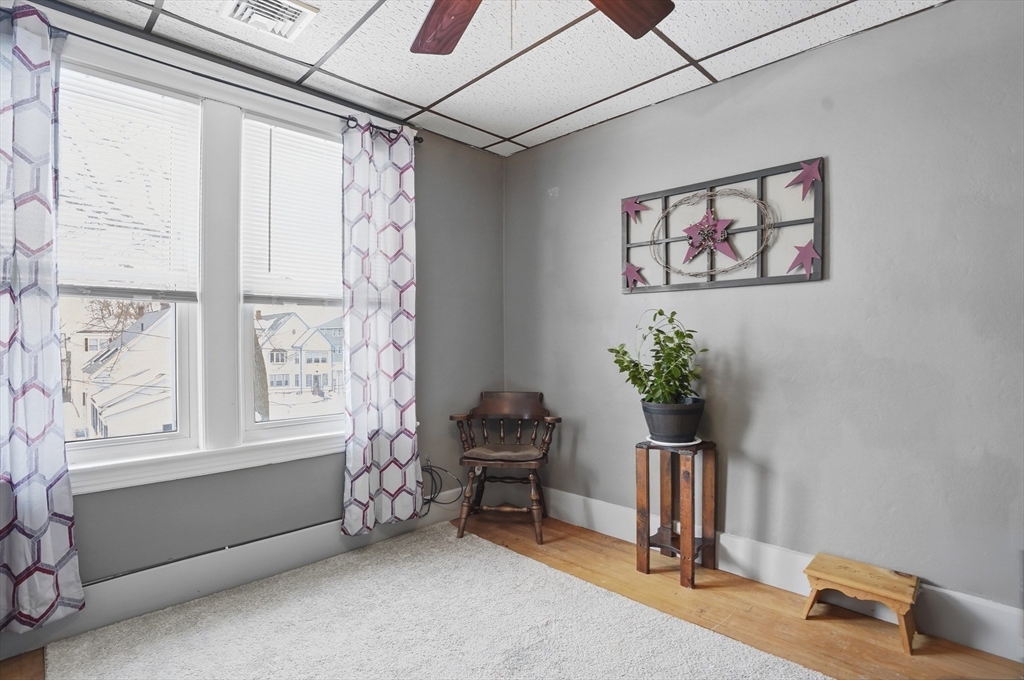 24 Ingleside Avenue Worcester, MA 01604 - Photo 22 of 39