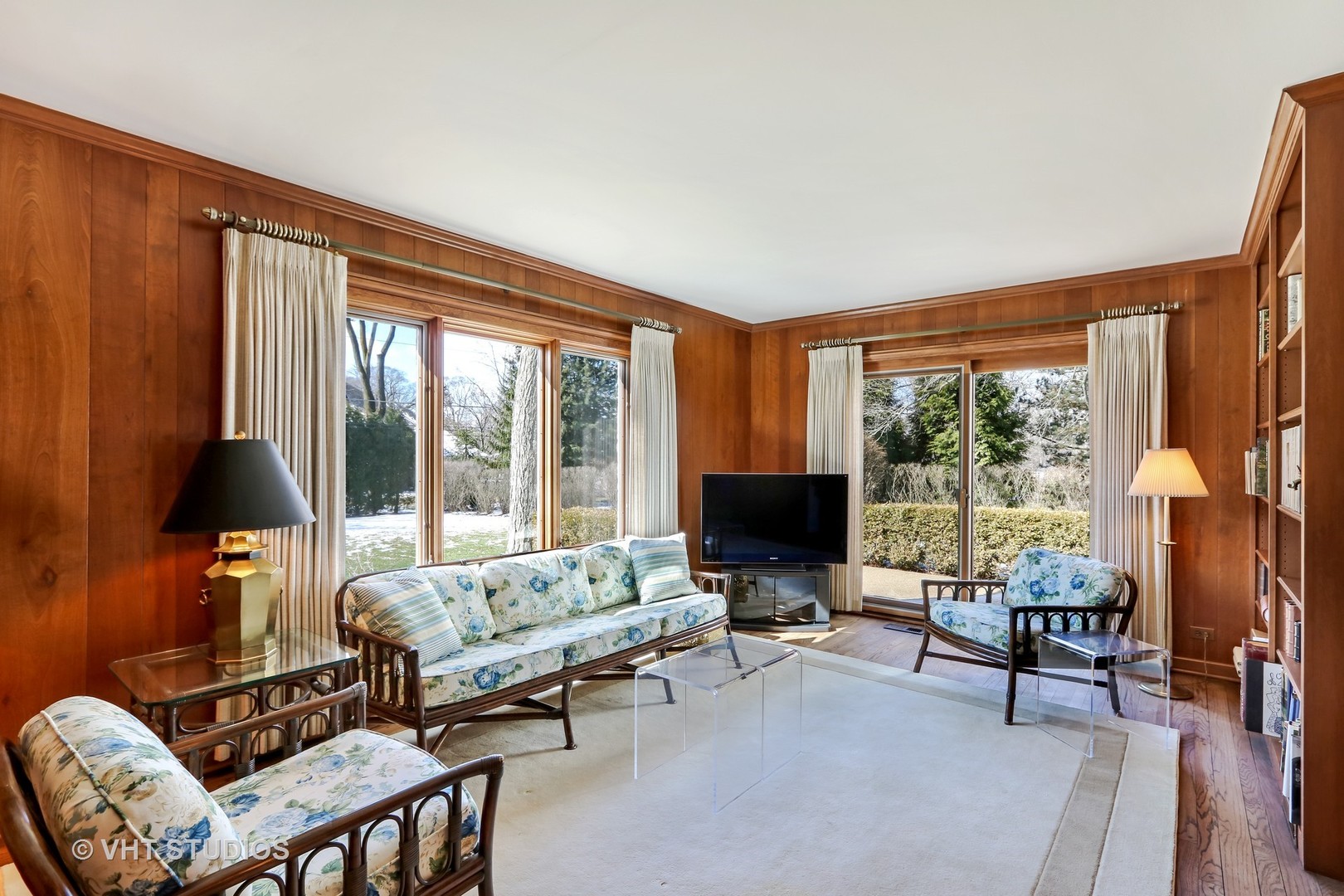 257 Summerfield Road Northbrook, IL 60062 - Photo 7 of 21 Gallery Image 7